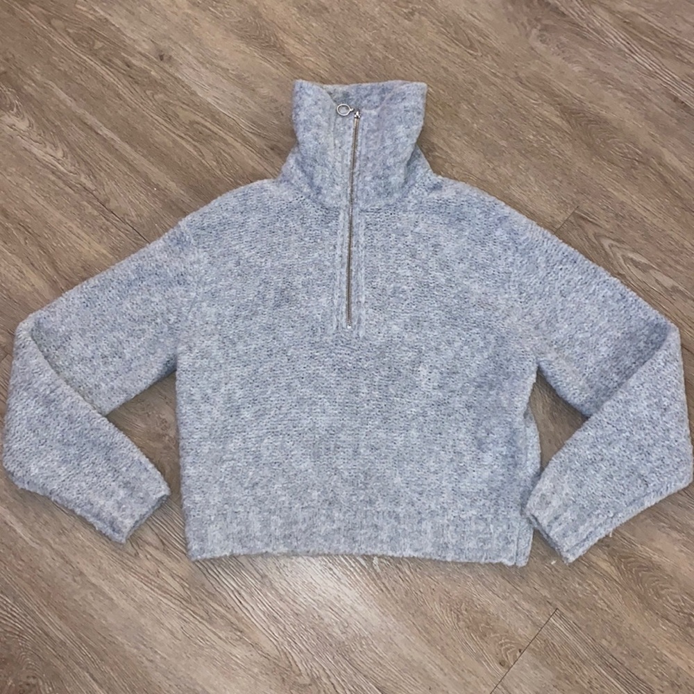 Quarter zip knit